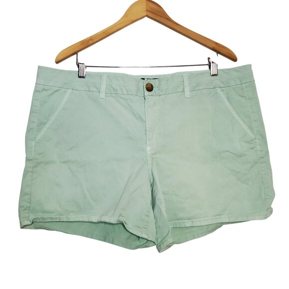 American Eagle Outfitters Pants - American Eagle Outfitters Womens Stretch Mint Green Chino Shorts Size 18